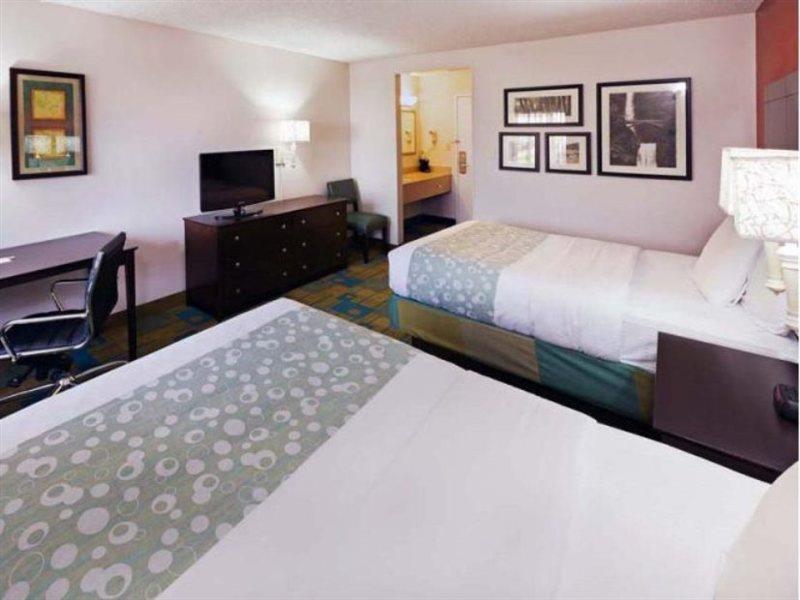La Quinta By Wyndham Houston Nw Brookhollow Extérieur photo